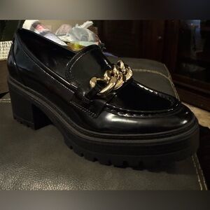 Guess Black Flats with Gold Chain Accent